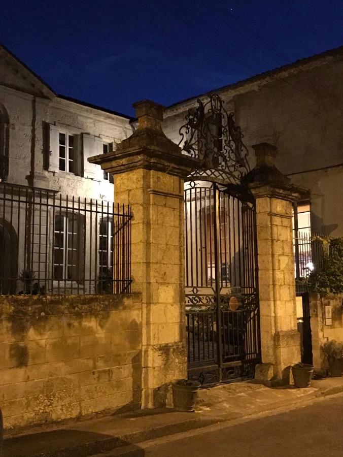 Cours De Thomazeau Bed & Breakfast Castillonnes ภายนอก รูปภาพ